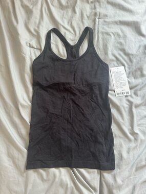 Lululemon ebb to street tank